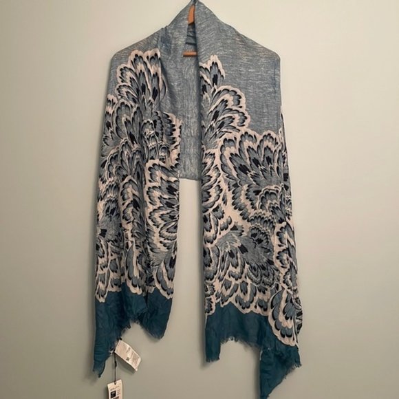 Olsen Accessories - NWT Olsen Blue/Teal/White Viscose Scarf